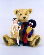 Trio - Hans with his friends